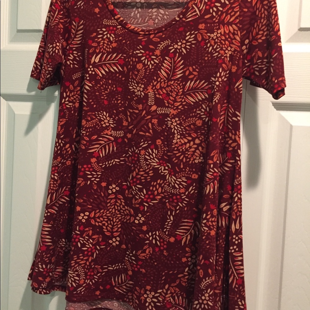 Lularoe Perfect T Burgundy Floral